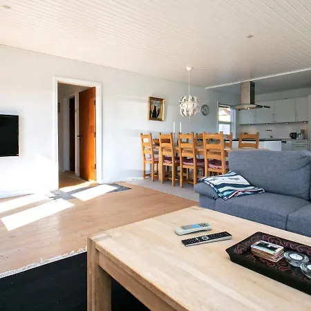 Holiday home 8 Person In *
